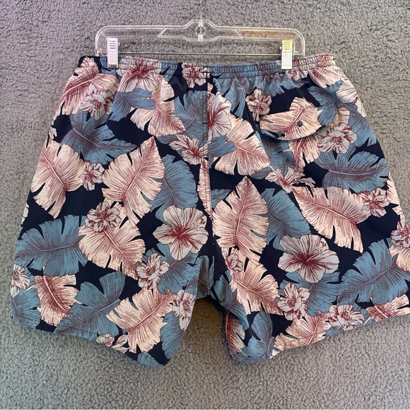 Patagonia Men’s Nylon Shorts XL Drawstring Floral Leaves Palm Pockets - Picture 7 of 8